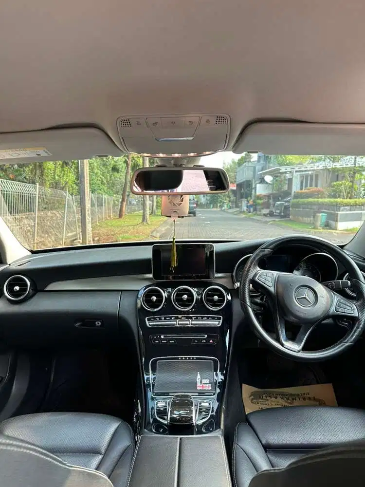 Mercedes-Benz C200 2014 Bensin