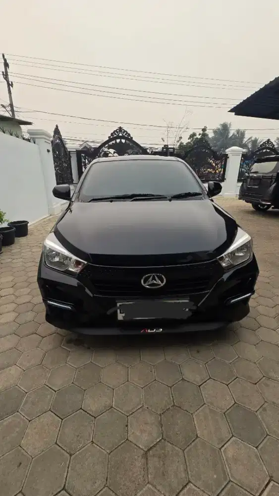 DAIHATSU AYLA 1000 CC ADS MANUAL