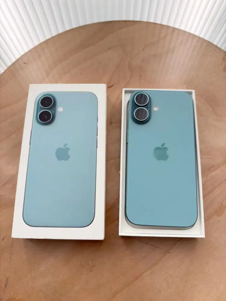 iPhone 16 128gb Teal