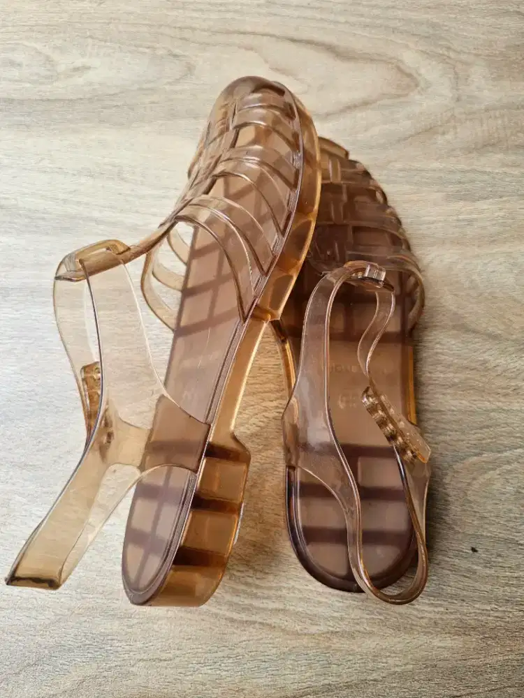 Sandal Jelly Transparan Wanita Size 39 Brown Clear