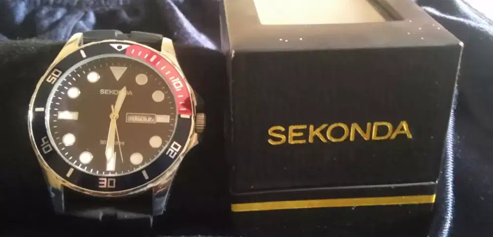 Jam tangan Pria Sekonda ( SK 1580 )