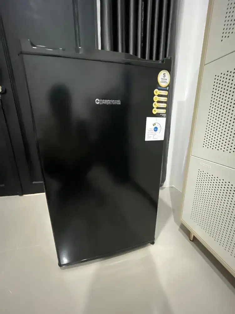 Di jual Kulkas Changhong