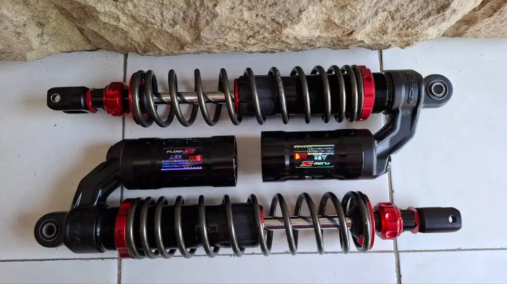 SHOCK ADV 150 / ADV 160 Merk RCB Type Flow S Ukuran 395mm