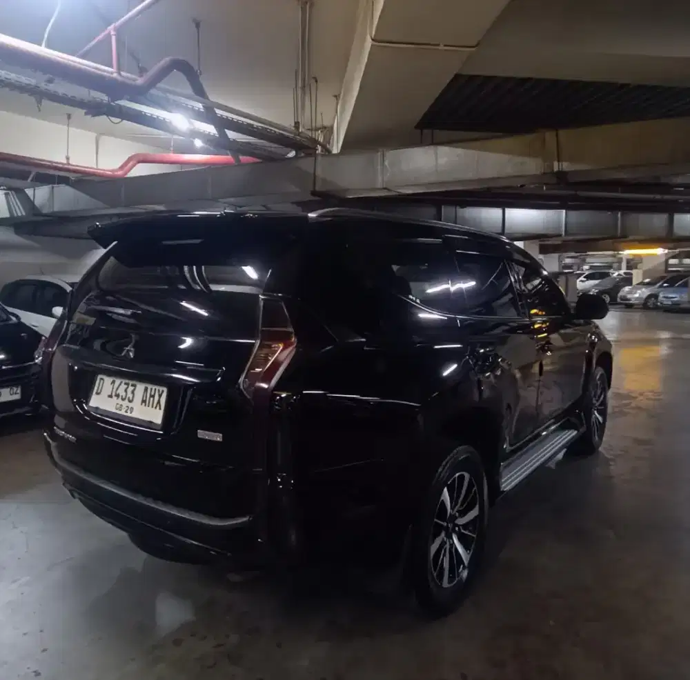 Bismillah di jual pajero sport 2019 sunroof surat2 lengkap