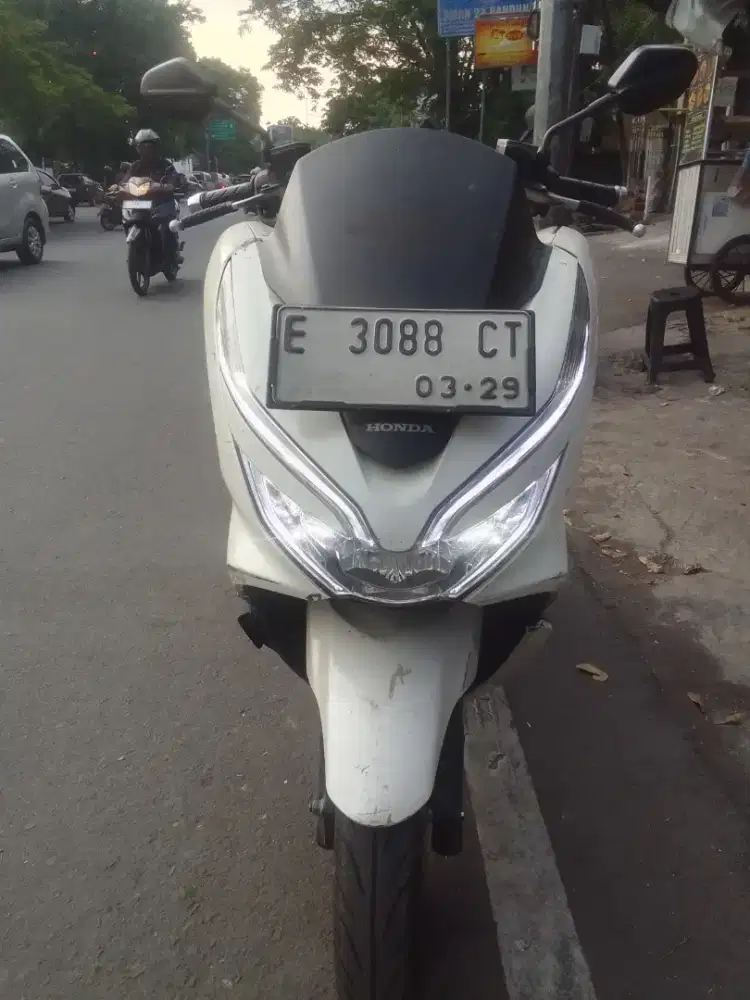 Dijual PCX 150  surat surat lengkap
