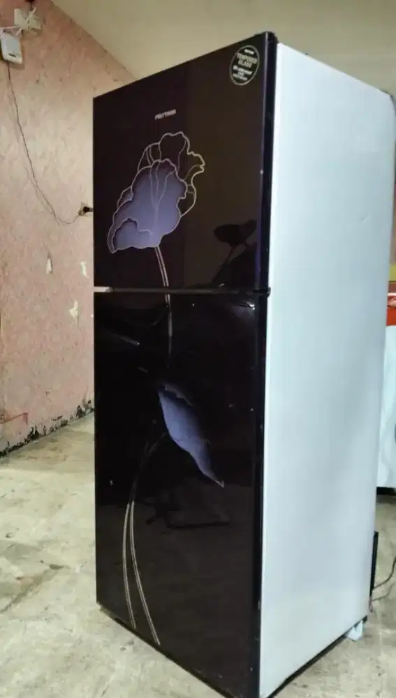 Kulkas Polytron beleza