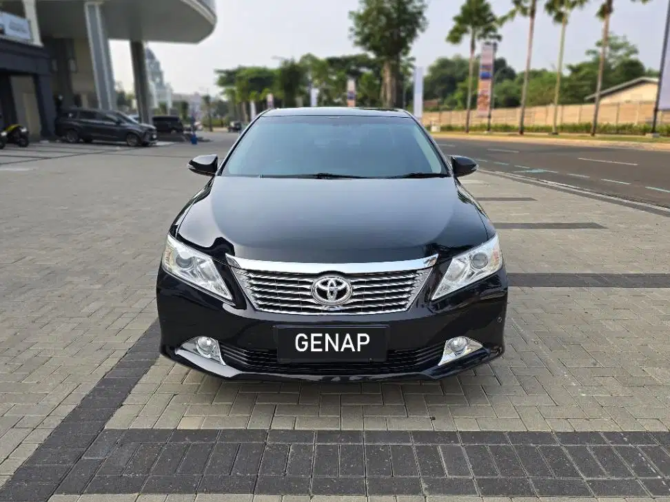 Camry V XV50 2.5 AT 2012 Hitam. Low Odo 65rb
