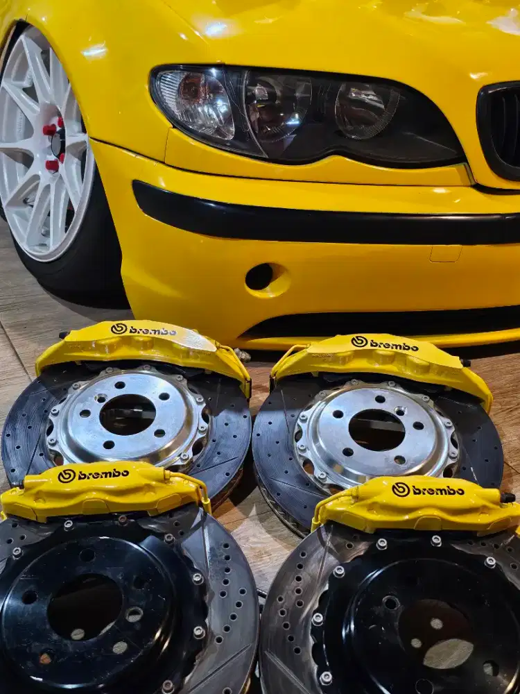 BBK Brembo
PNP BMW E46 Like New