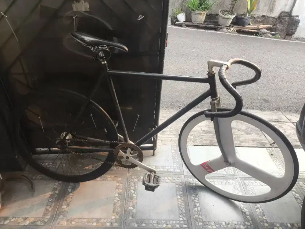 Jual Sepeda Fixie Classic Frame ala Jayjo + Velg Dennos