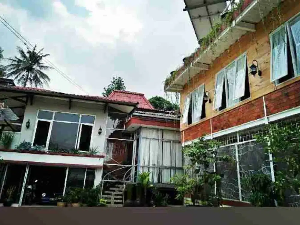 Rumah Dan Ex Hanya 200 meter ke Mainroad Pasteur