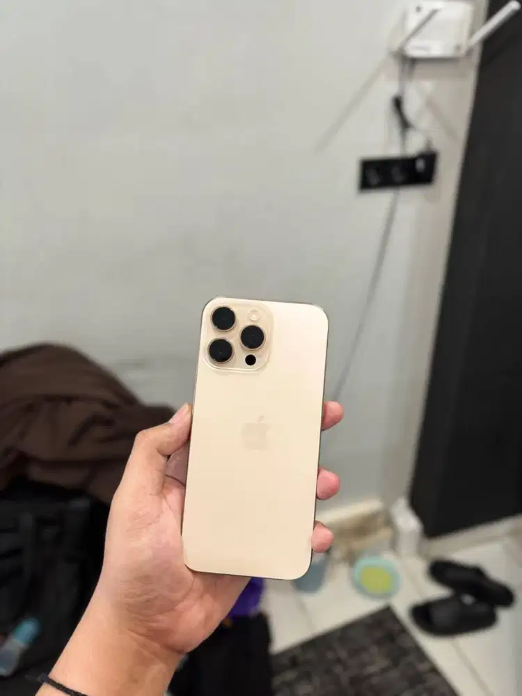 IPHONE 16 PRO MAX 256GB SECOND IBOX