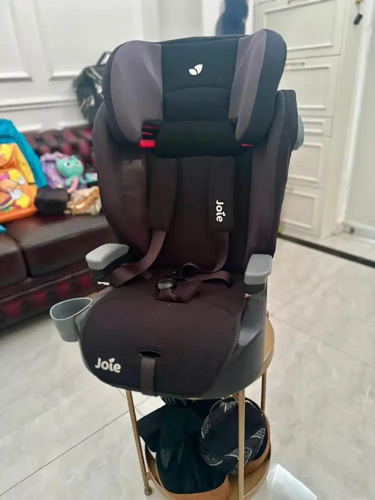 Dijual Car Seat Joie - booster (ORI)