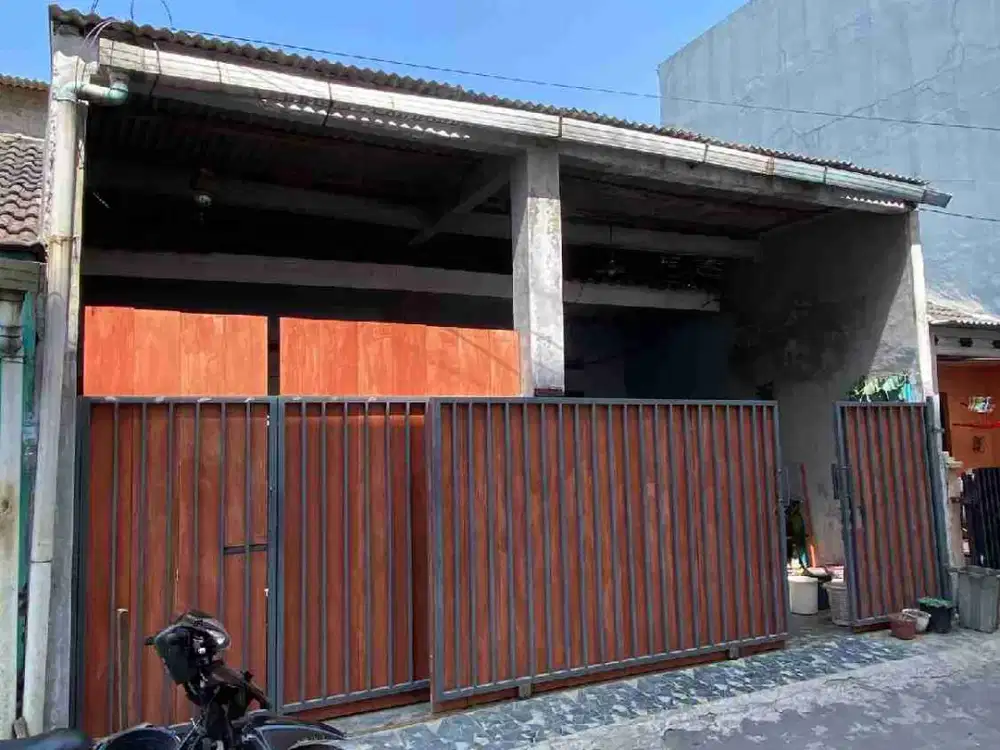 rumah komplek cibiru ada warung nya dekat upi, UIN, umb