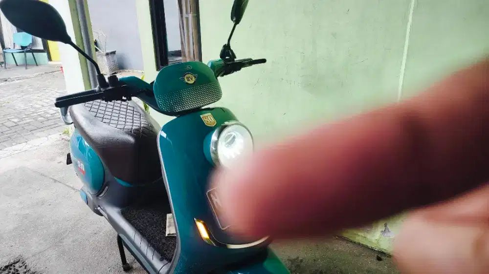Motor Listrik Uwinfly T80 NFC On The Road Lengkap (Tanpa Perantara)
