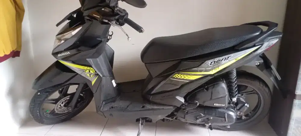 Dijual beat 2017 kondisi seadanya (Nego)