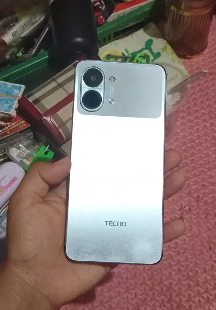Tecno Spark Go 3 4+4/64.