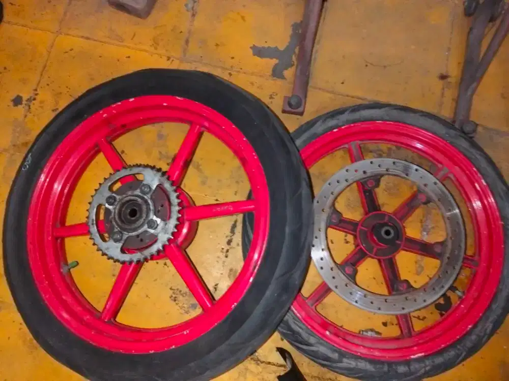 Velk bekas di pakai Honda Verza