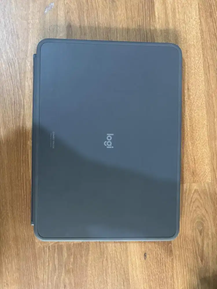 Logitech Combo Touch Keyboard Case