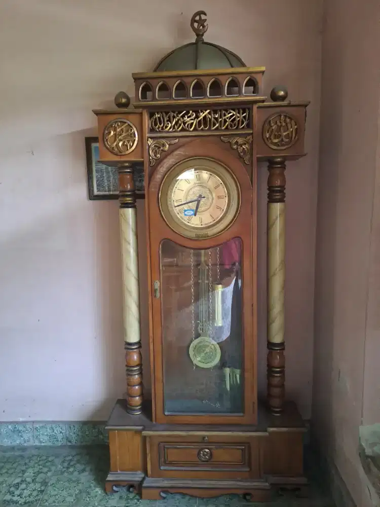Jam lemari tinggi 2m-+