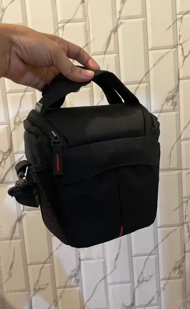 Tas Camera SLR (Black)