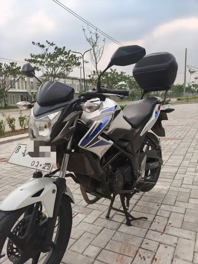 CB 150R STREETFIRE (CB150R OLD)