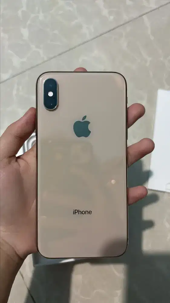 iPhone XS 64GB Gold
