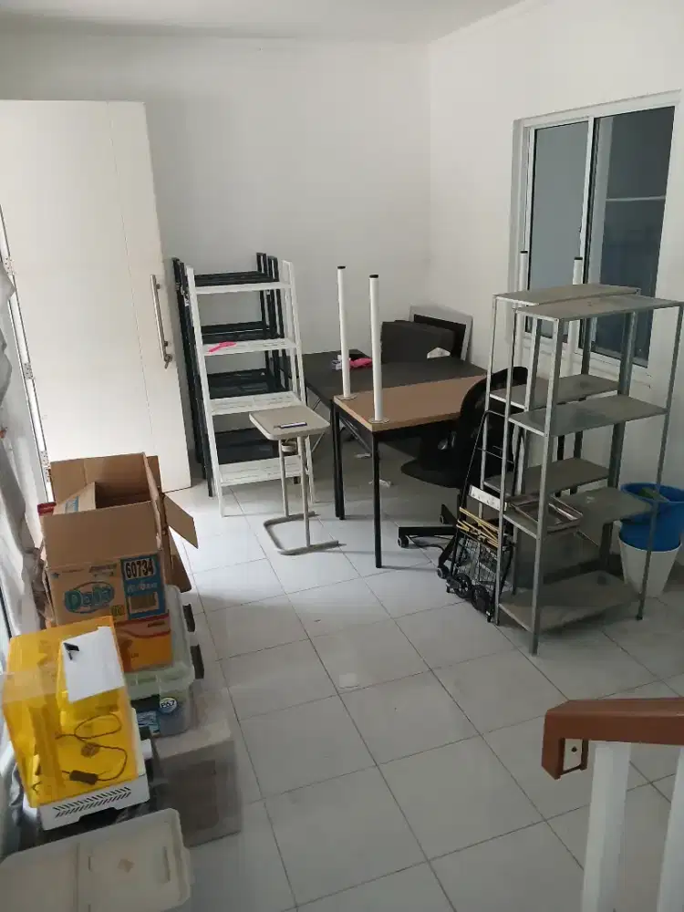 Di jual meja keraja & rak