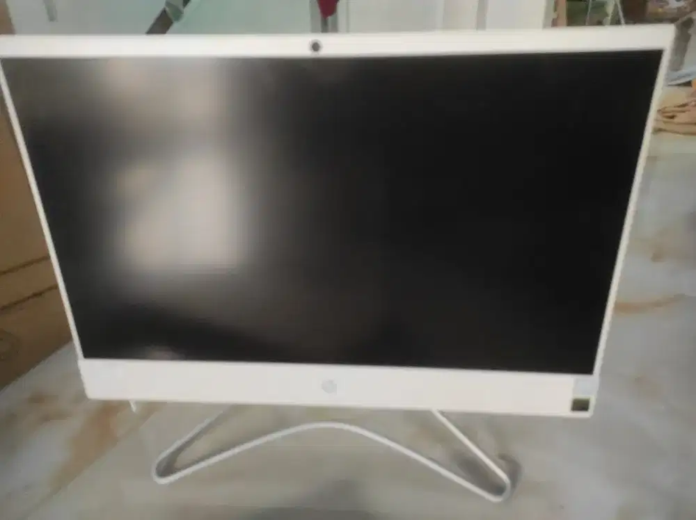 PC AIO Hp 200 g3 coe i5 8250u 22inch fullHD