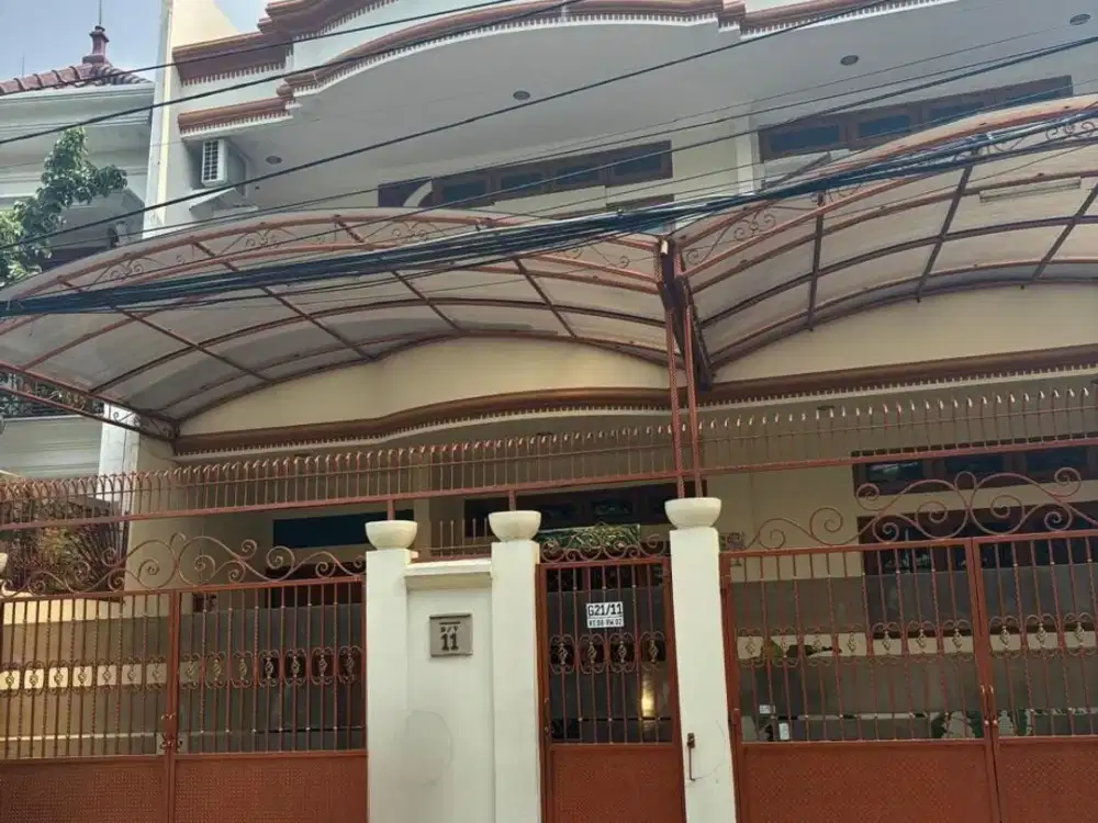 Di Jual Lelang Rumah 2 Lantai di Jalan Anggrek Garuda V No 11, Kelurahan Kemanggisan, Kecamatan Palmerah, Kota Administrasi Jakarta Barat,