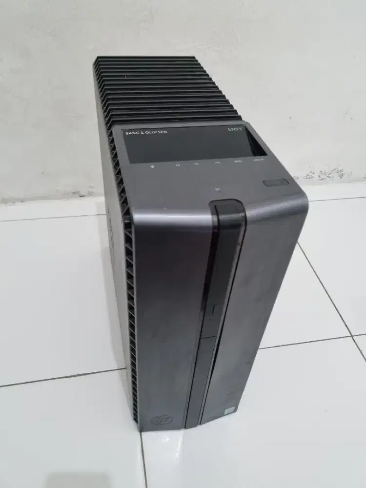 Di jual komputer fullset