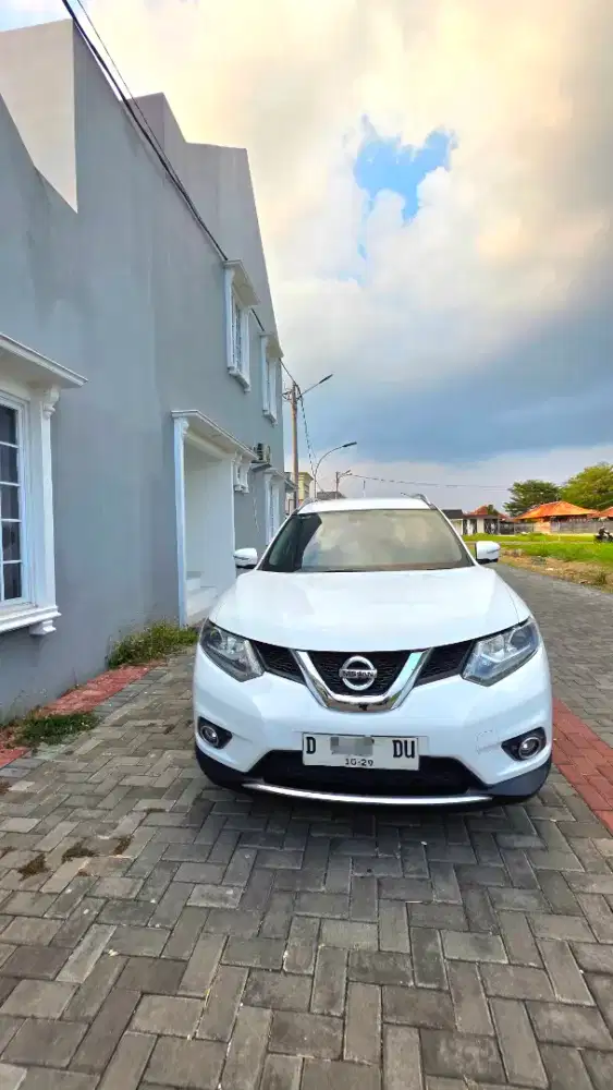 NISSAN XTRAIL T32 2014
