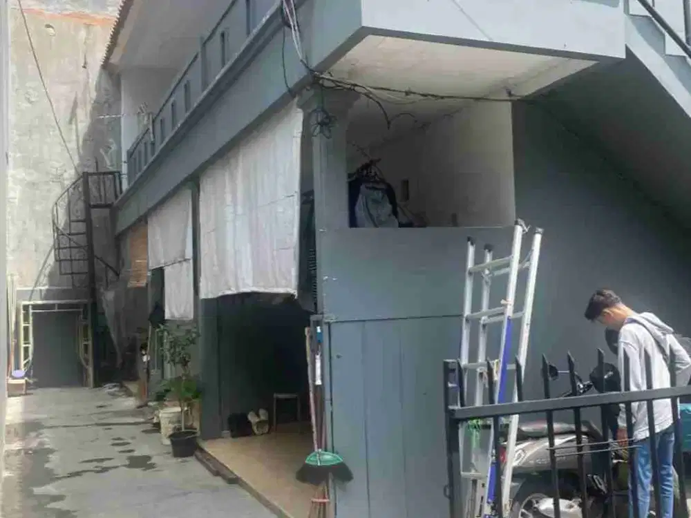 Di jual kontrakan siap huni lokasi sangat strategis dekat fasilitas umum. Kayu Putih Jakarta Timur .