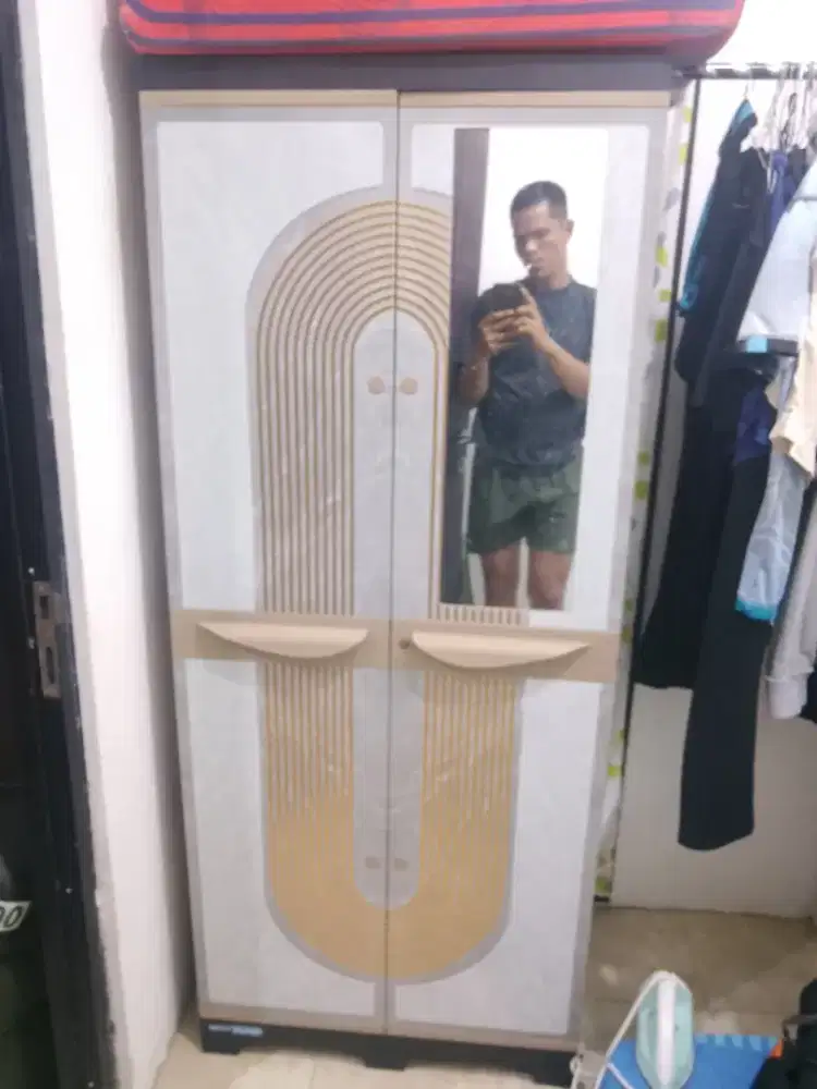 Lemari olymplast plastik 2 pintu