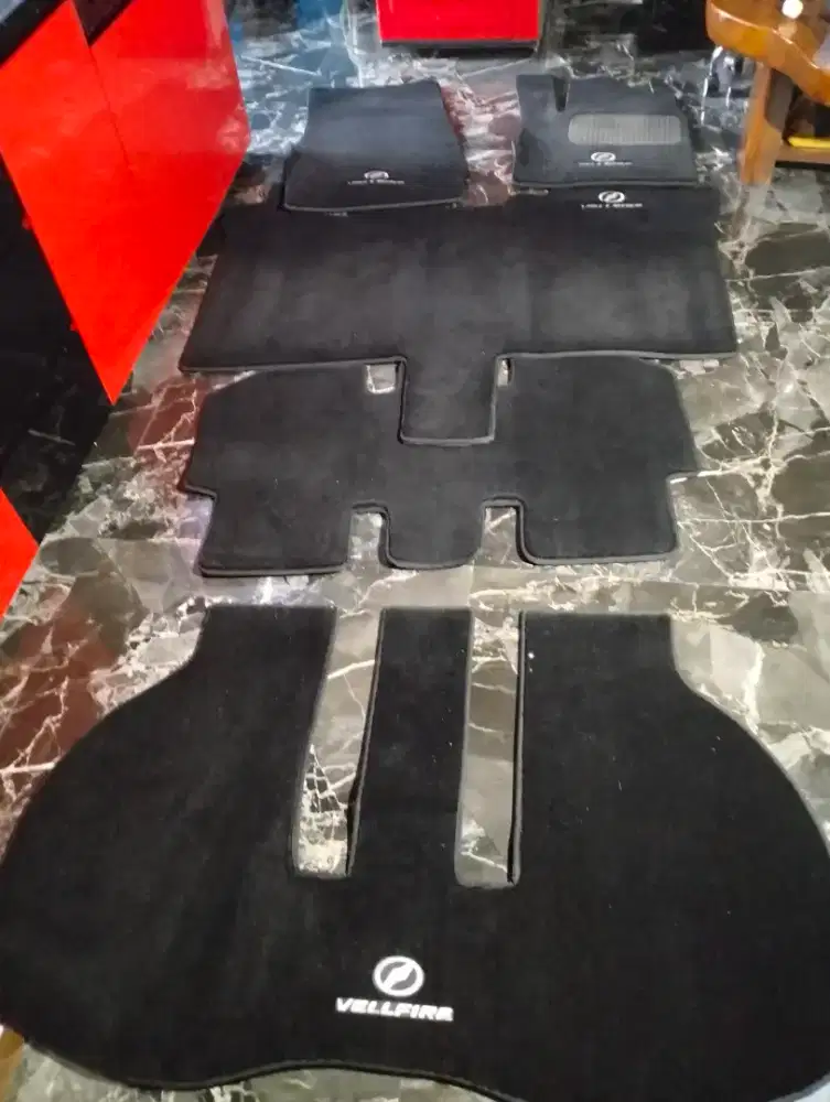 KARPET LANTAI TOYOTA VELLFIRE