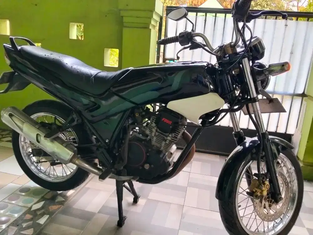 YAMAHA SCORPIO 2008