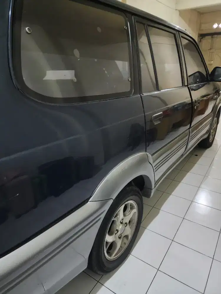 JUAL MOBIL TOYOTA KIJANG KRISTA DIESEL MT