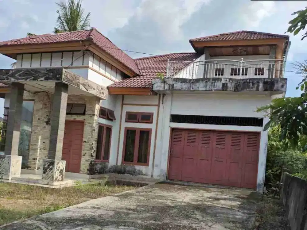 Jual Cepat Rumah Bulatan 2 Lantai Bukit Barisan,Pekanbaru