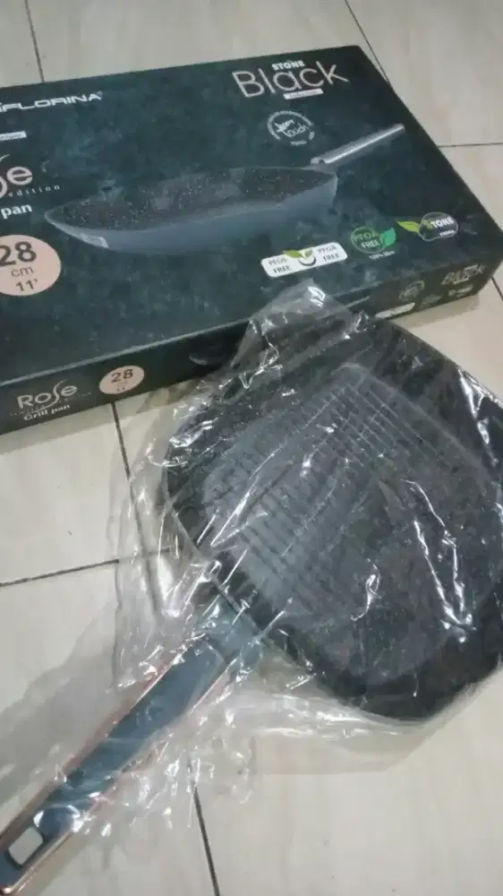 Grill pan/wajan panggang anti lengket 28cm