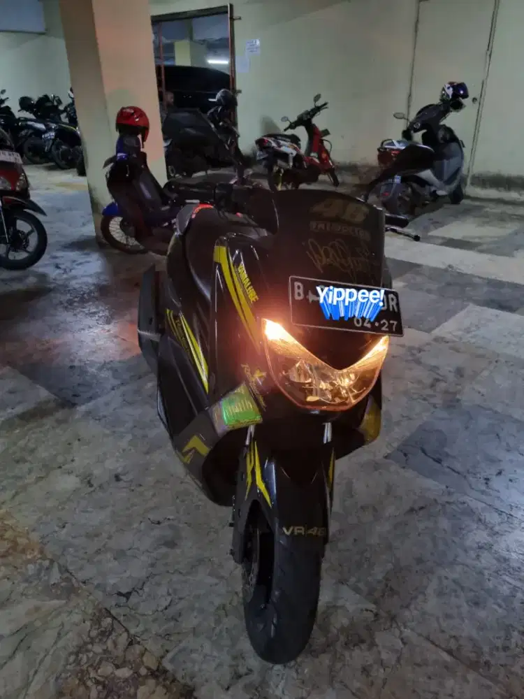 NMAX BLACK GLOSSY 2017 KM RENDAH