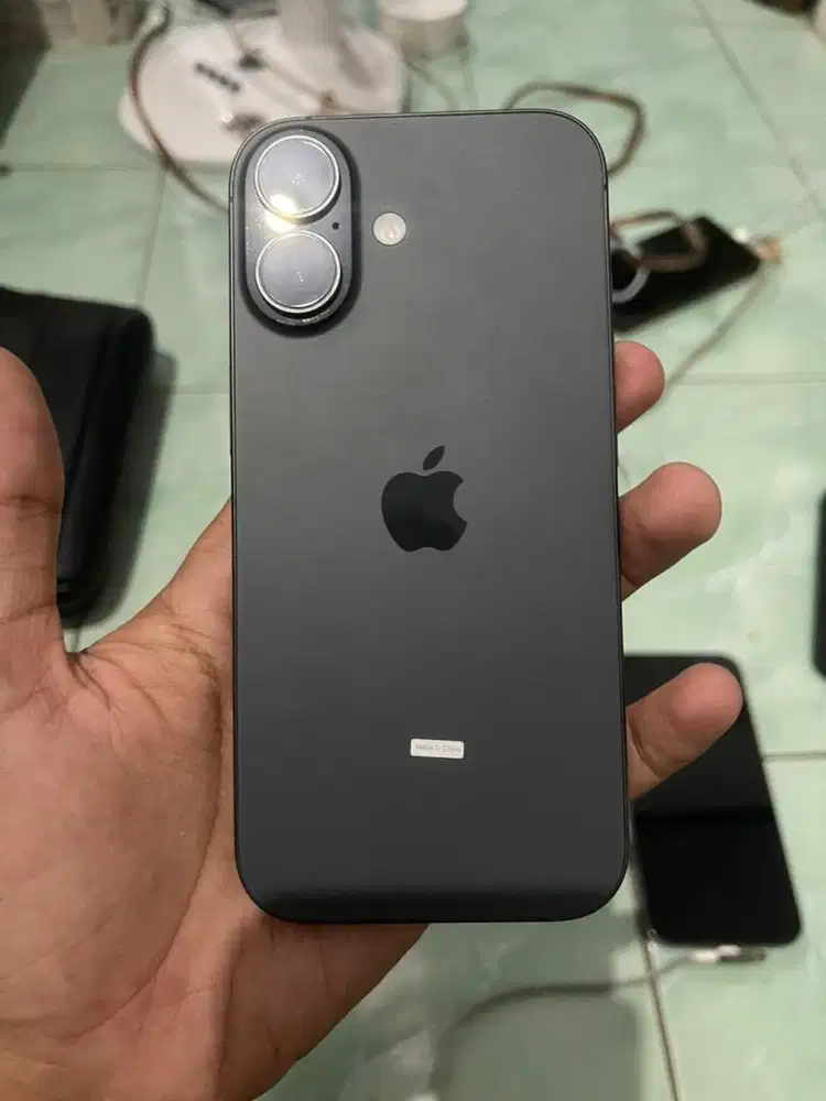 iPhone 17 Basic 256 iBox