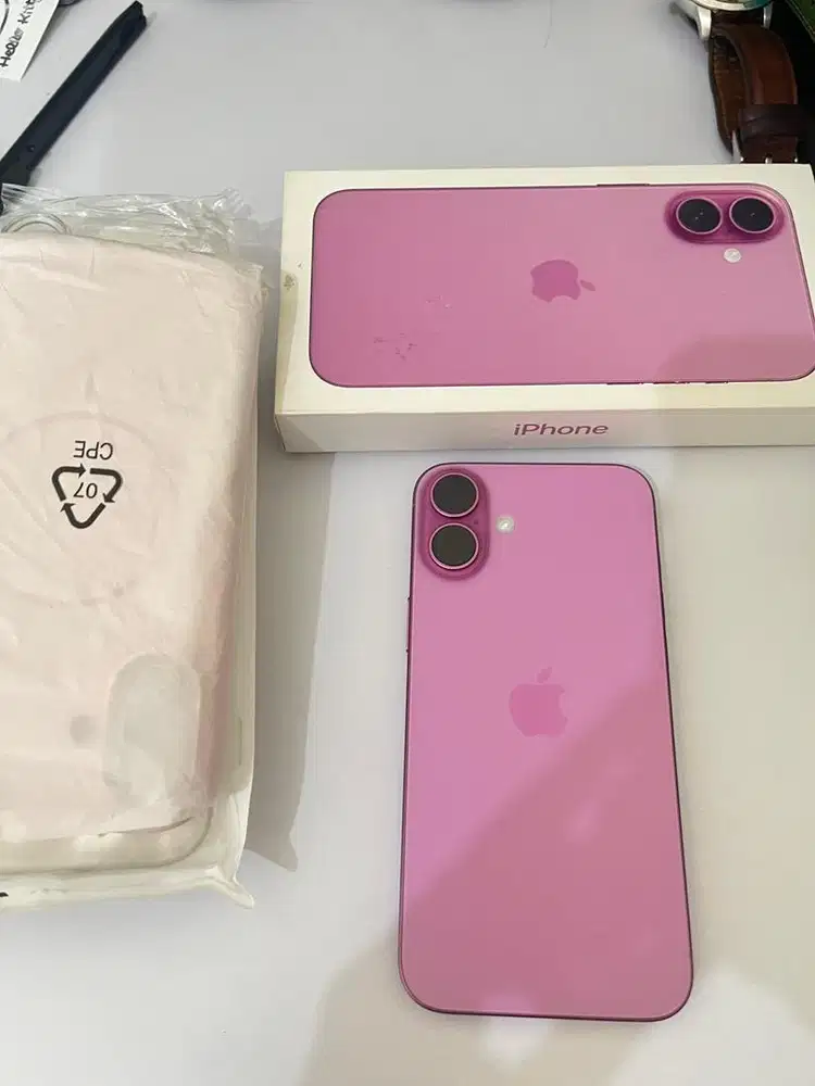 Jual Iphone 16 plus 128GB Resmi BH 100% Garansi masih ON MULUS