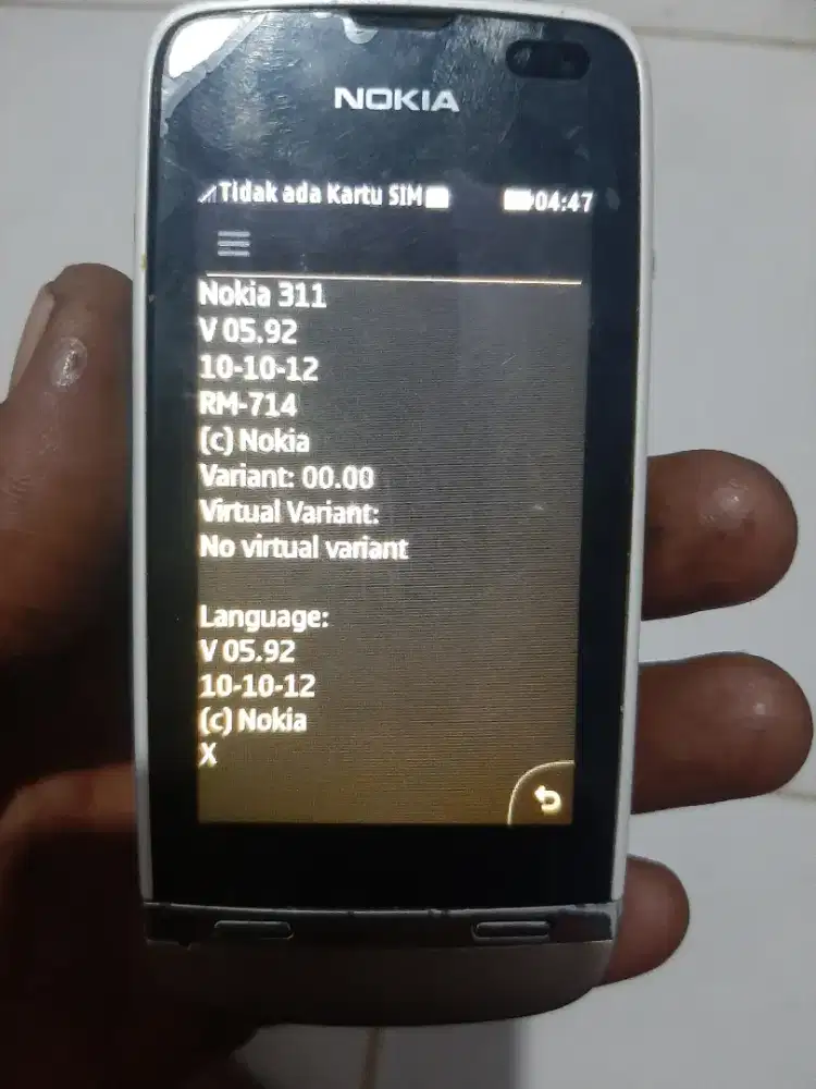 Nokia 311 Layar sentuh
