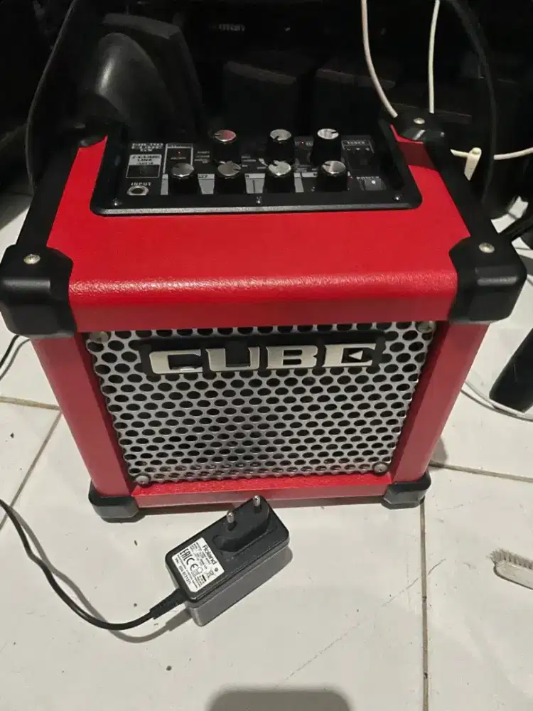 Roland mixro cube gx Original like new condition