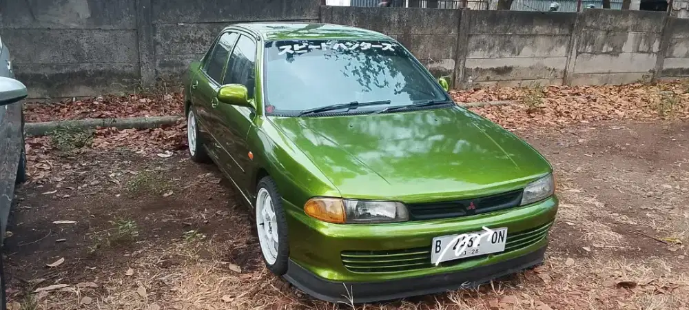 Dijual Mobil Sedan Lancer Evo III Thn 1995 kondisi mulus, siap pakai
