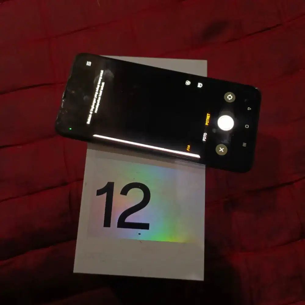 Dijual Oppo 12f 12gb , 512 kondisi mulus