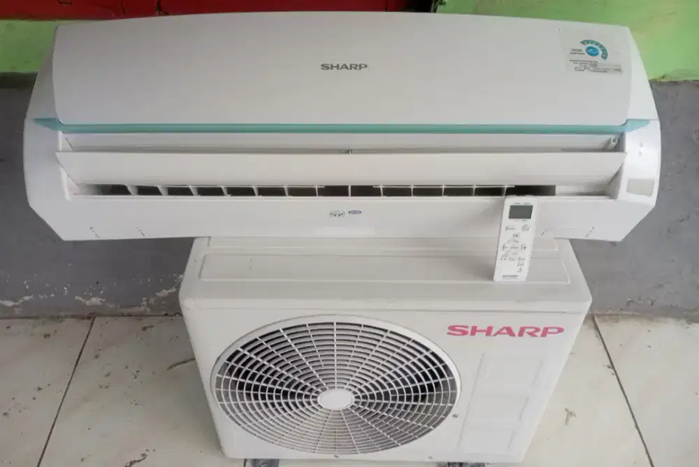 AC 1/2 PK Sharp Thailand super mewah original pabrik jual +pasnag