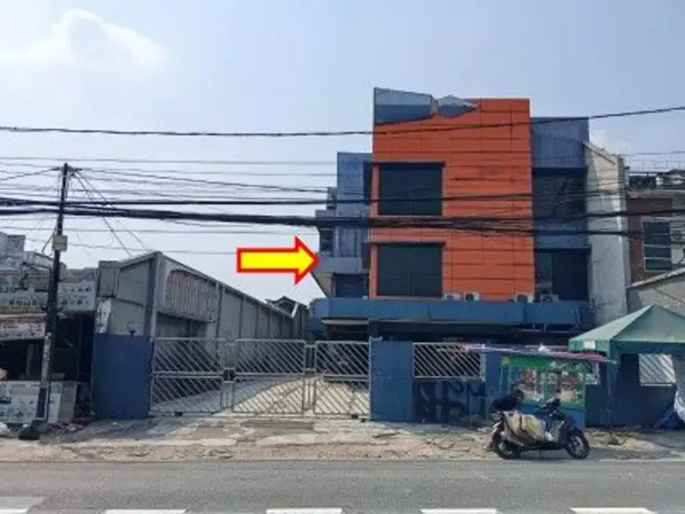 Gedung 3Lt di Raya Kebayoran Lama, Selangkah Ke Permata Hijau