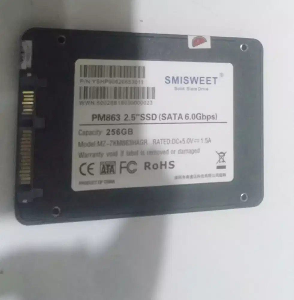 SSD kapasitas 256GB