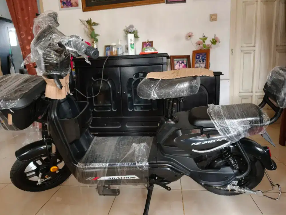 sepeda listrik merk agatos AE310