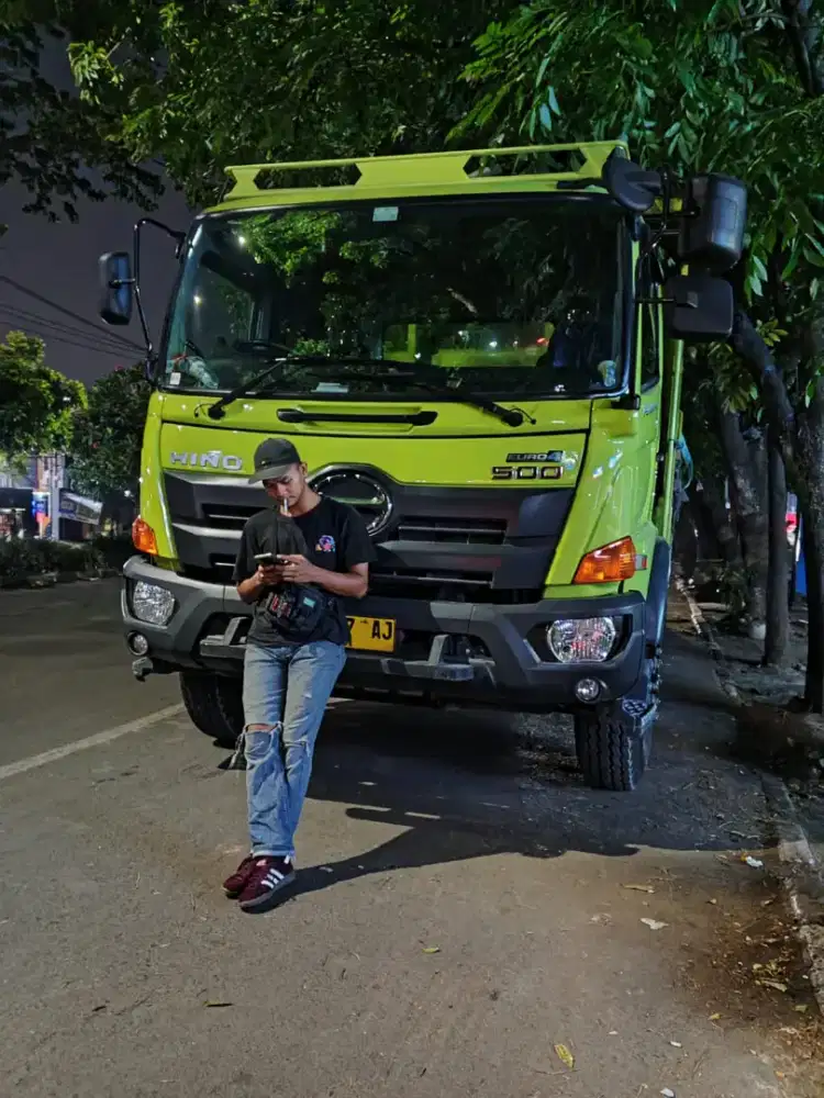 mencari pekerjaan dibisang expedisi